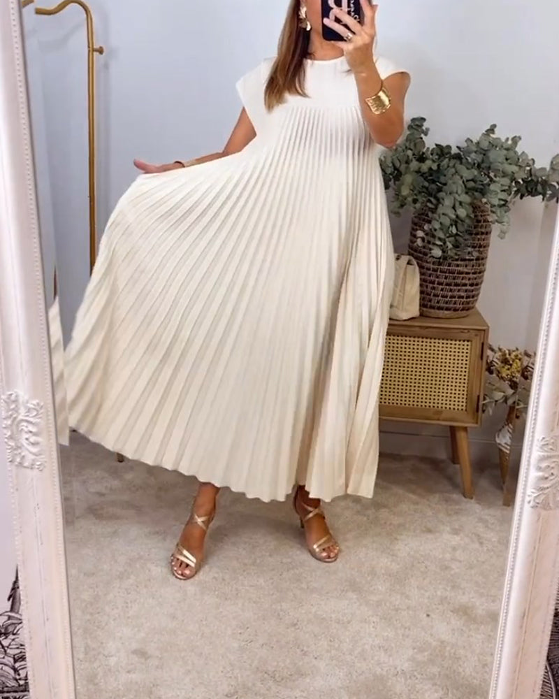 Ärmelloses einfaches elegantes plissiertes Kleid