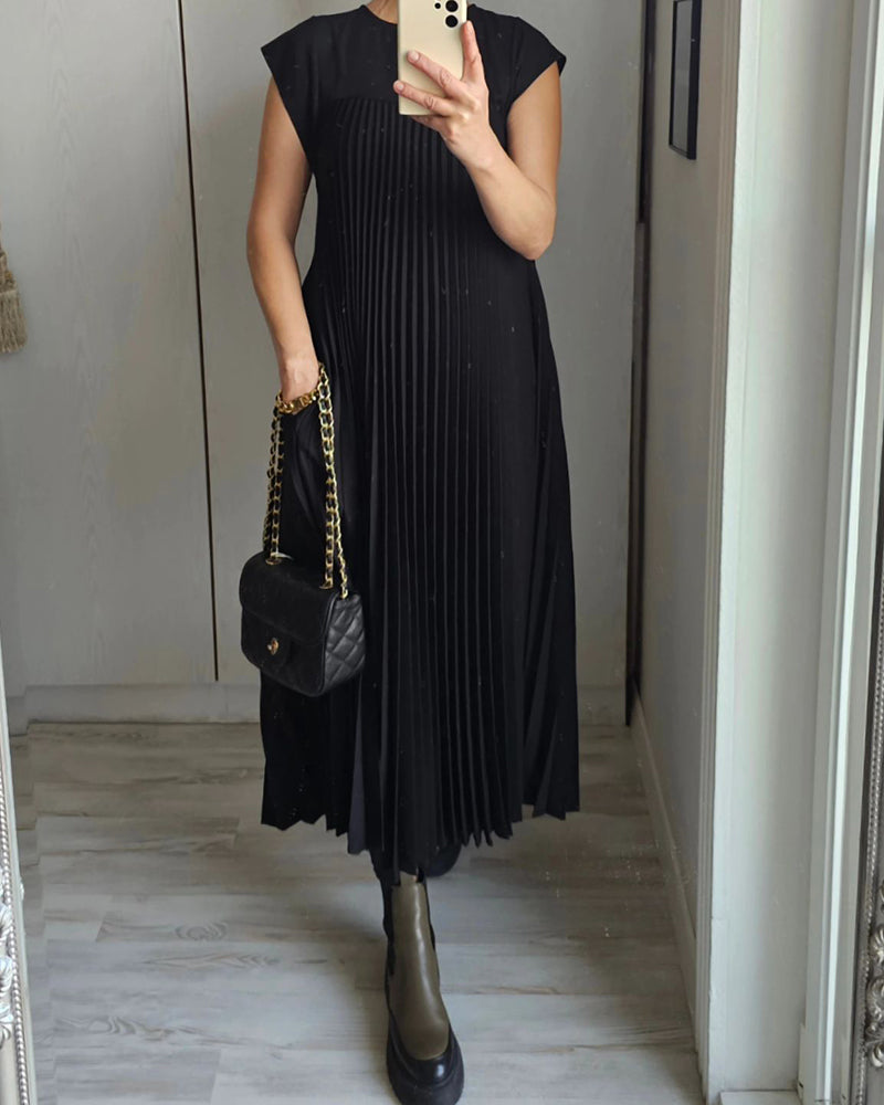 Ärmelloses einfaches elegantes plissiertes Kleid