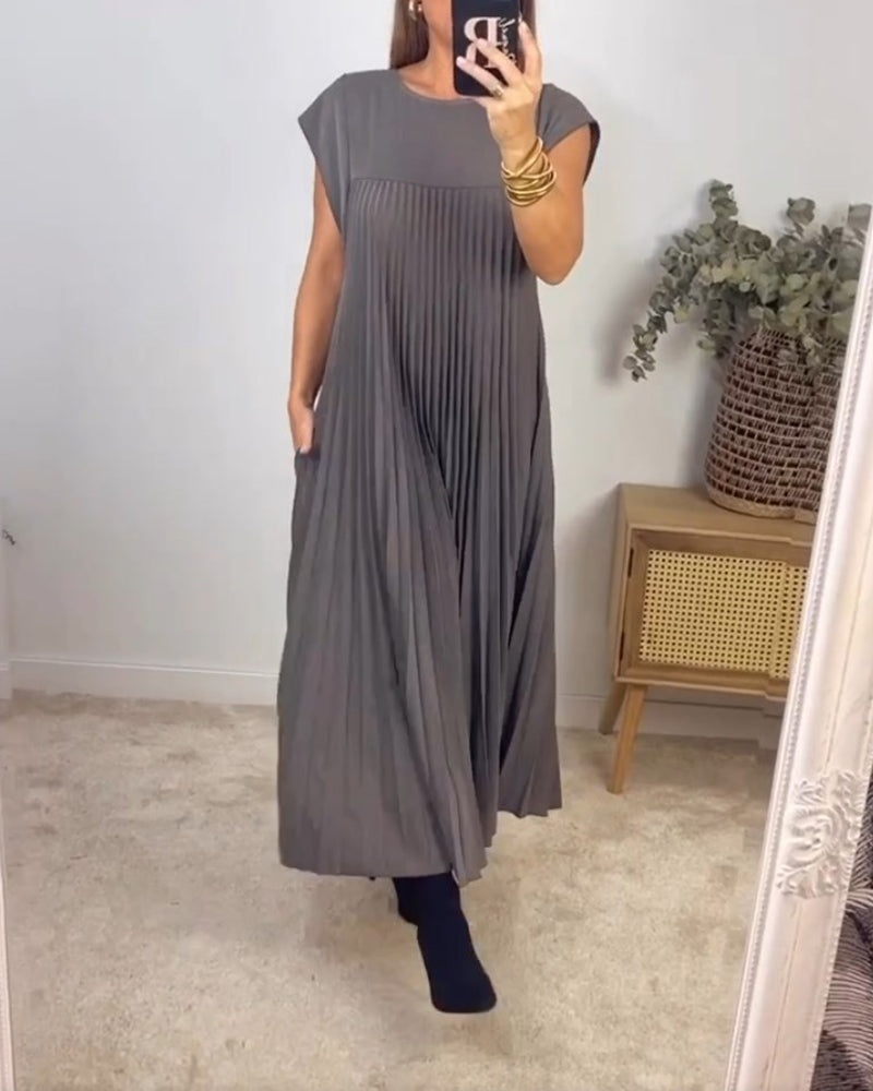 Ärmelloses einfaches elegantes plissiertes Kleid