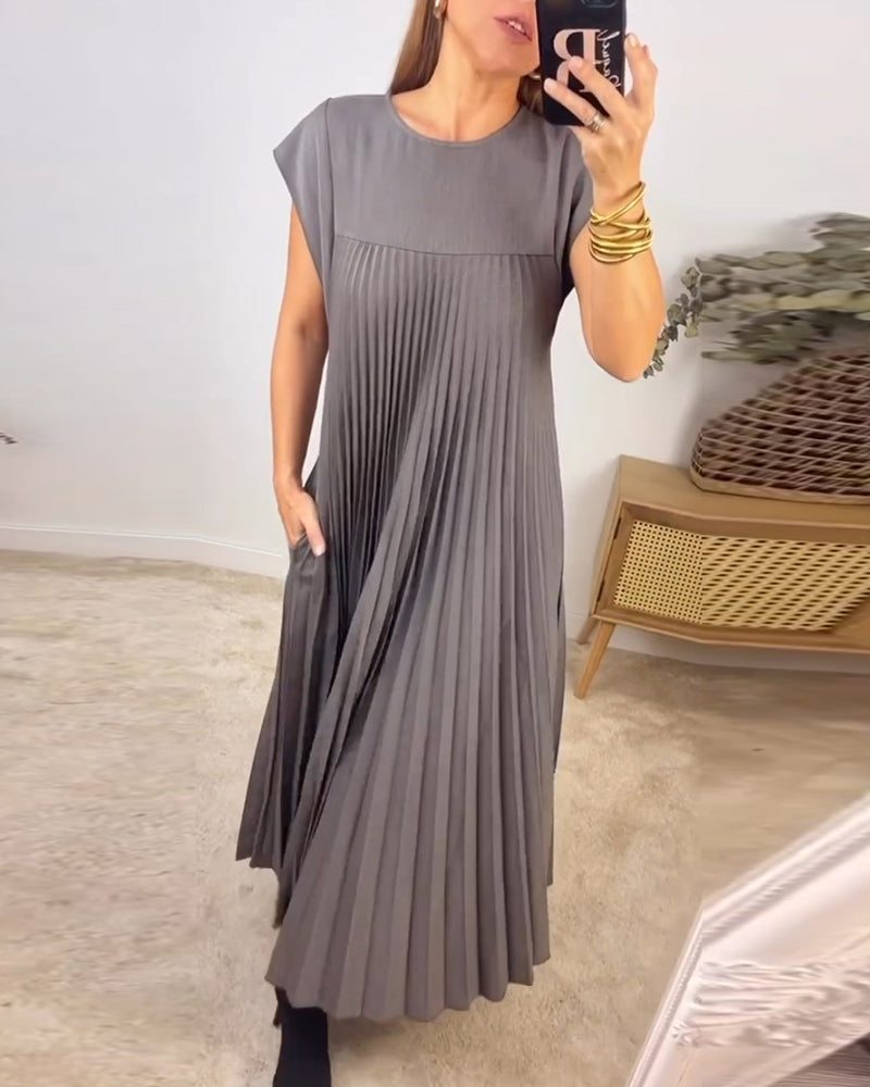 Ärmelloses einfaches elegantes plissiertes Kleid