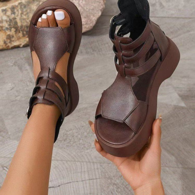 Orthopädische Damensandalen mit Plateau und Keilabsatz aus weichem Leder