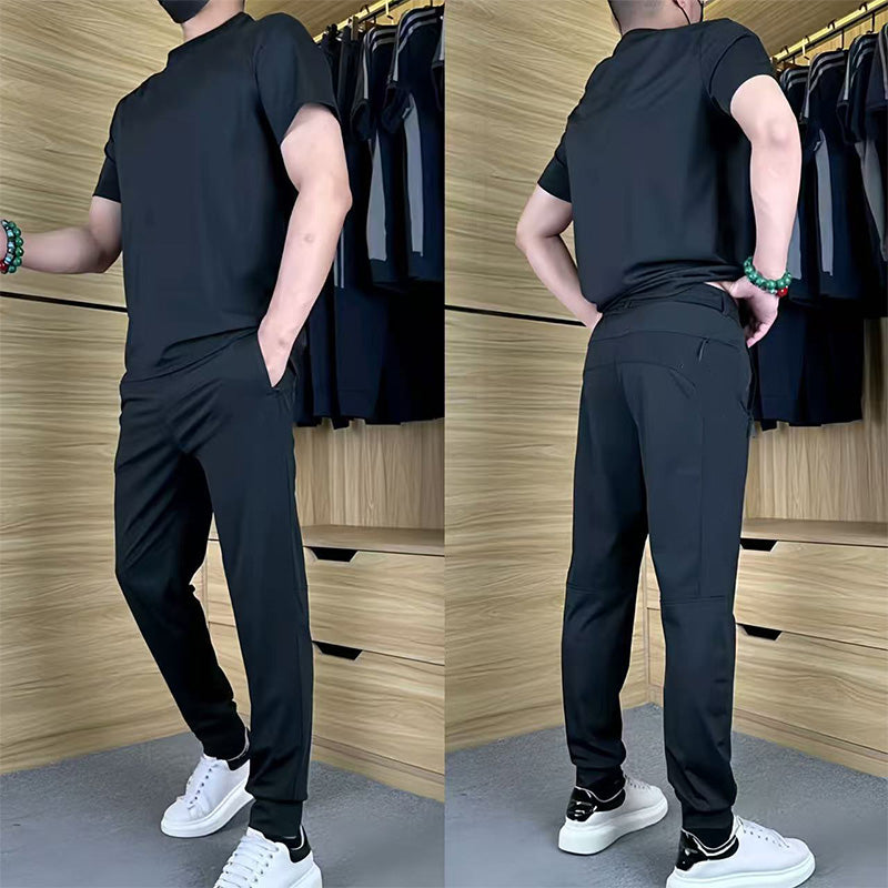 Lässiges Stretch-Set für Herren aus Eisseide mit T-Shirt und Hose