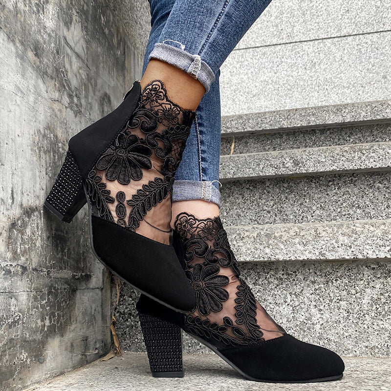 👢✨Damen High Heels mit eleganter Spitze für den Sommer