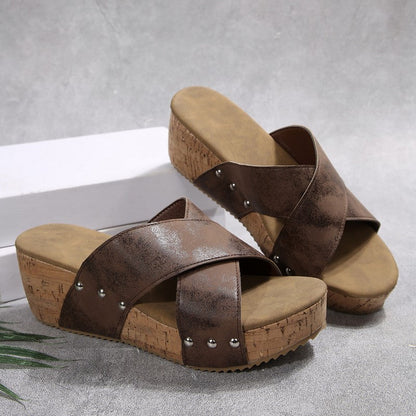Modische Damen-Sandalen mit Kreuzriemen und dickem Keilabsatz