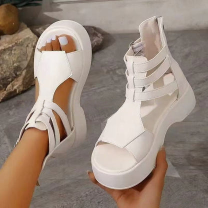 Orthopädische Damensandalen mit Plateau und Keilabsatz aus weichem Leder
