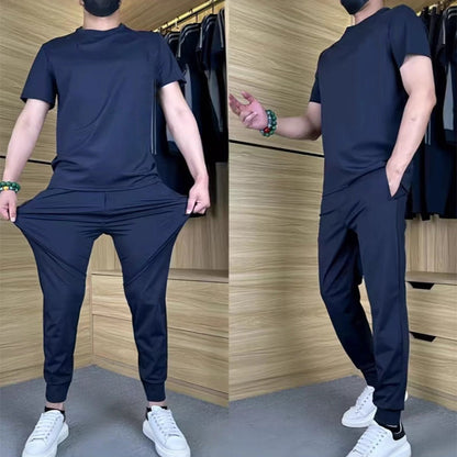 Lässiges Stretch-Set für Herren aus Eisseide mit T-Shirt und Hose