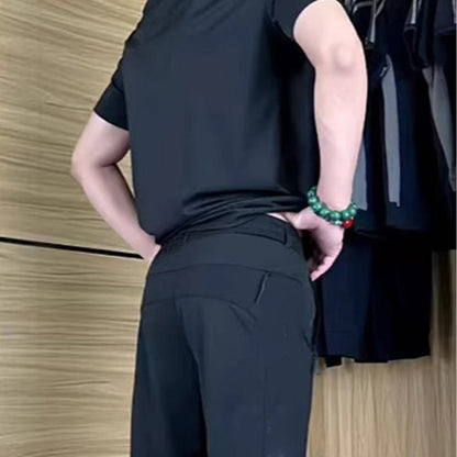 Lässiges Stretch-Set für Herren aus Eisseide mit T-Shirt und Hose