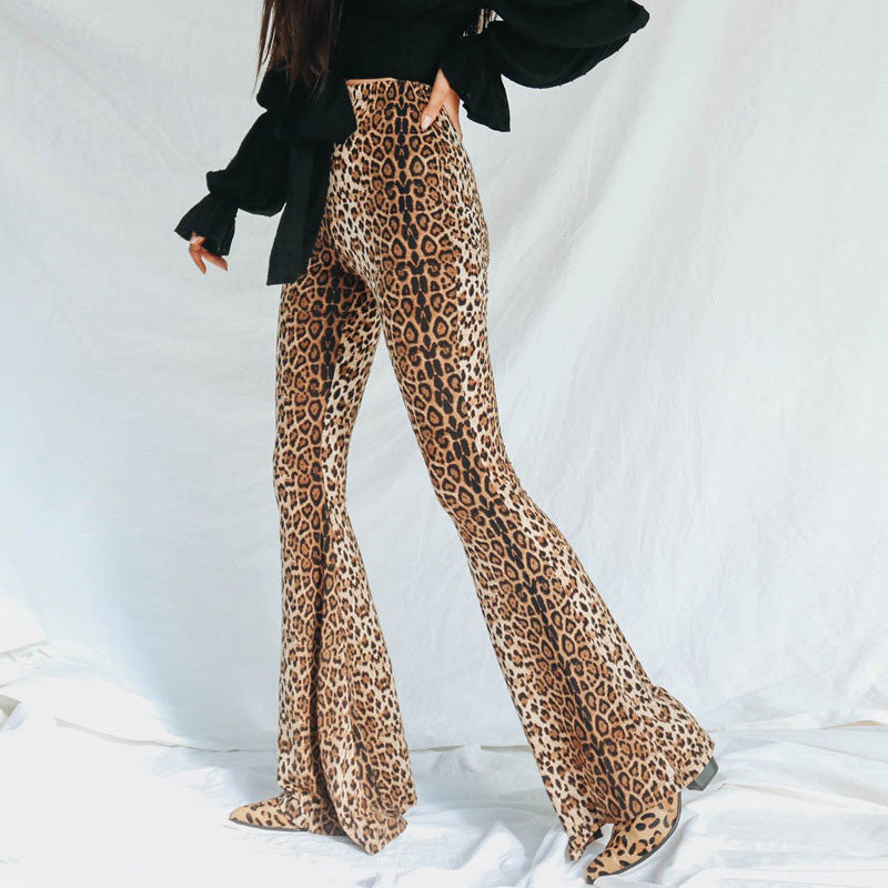 Damenhose mit hoher Taille, Leoparden- und Tigerprint und Schlagbeinen