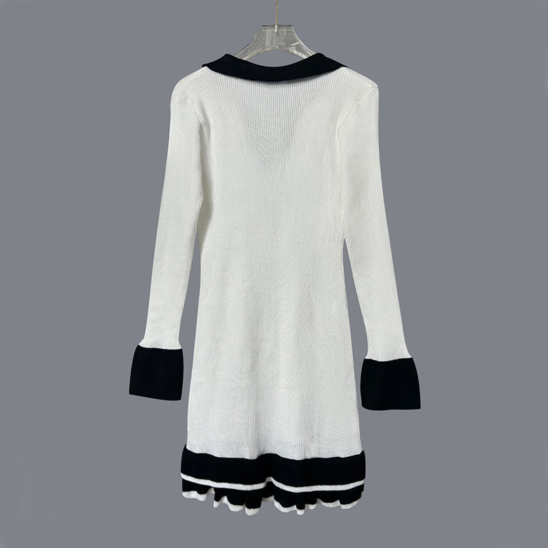 Langärmeliges Strickkleid mit Rüschenbesatz für Damen