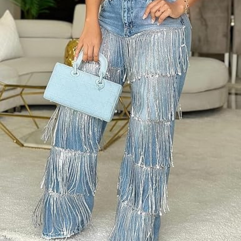 Damenjeans mit Pailletten und Quasten