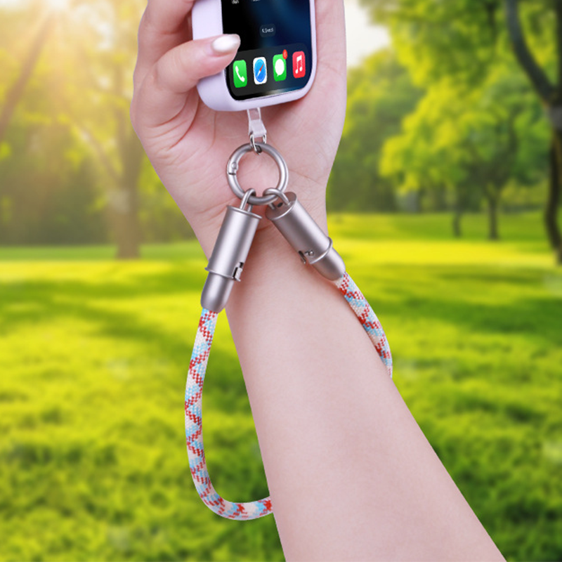 2-in-1-Handykette mit integriertem Ladekabel