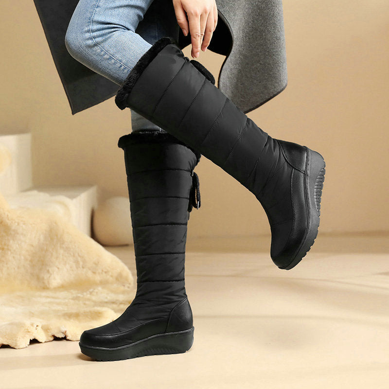 Winterfeste, warme, mit Baumwolle gefütterte Schneestiefel