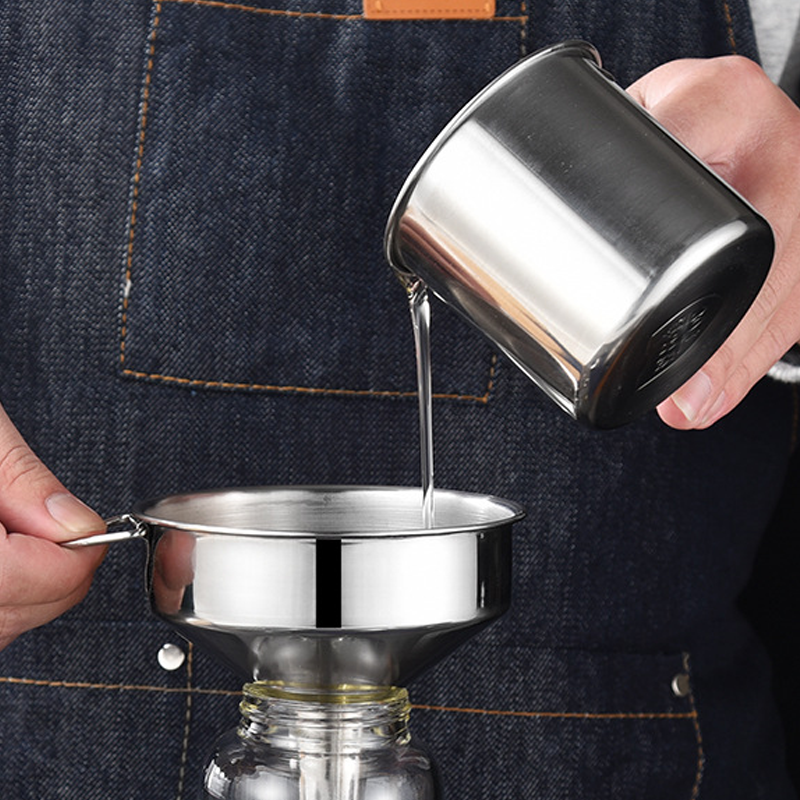 🥫 50% RABATT! 🔧 Edelstahl-Küchentrichter – Rostfrei, Leicht Zu Reinigen & Ideal Zum Umfüllen Von Flüssigkeiten, Gewürzen & Mehlen 🧑‍🍳