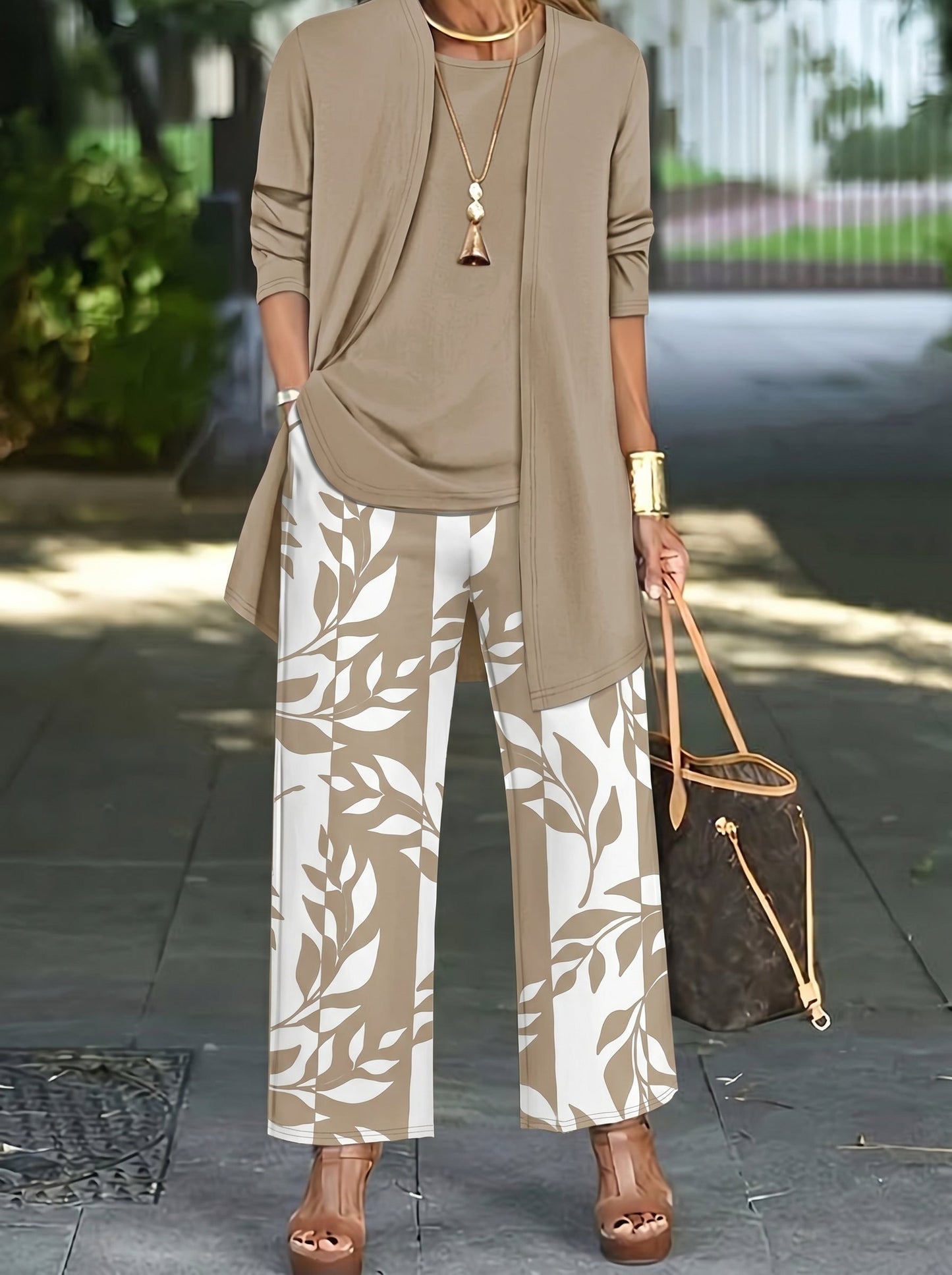 Damen Schlafanzug Set mit Blumenmuster | Langarmshirt & Hose